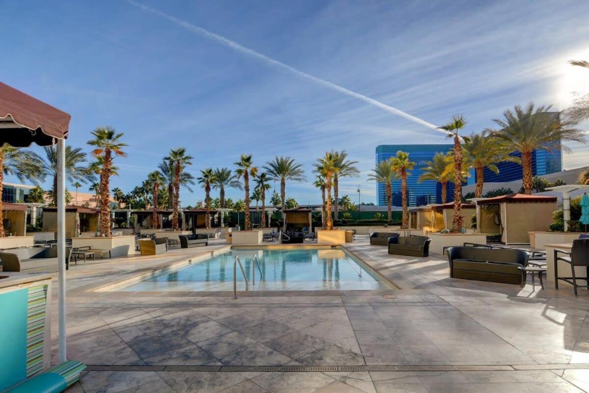 Mgm Signature-23-719 Strip View Jacuzzi Studio Las Vegas Exterior photo